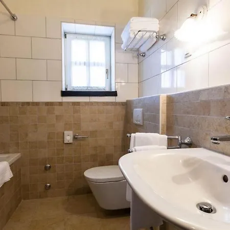 Hotel Blueview Euphrasia